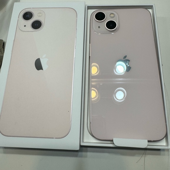 Hi brand new iPhone 13 pink iPhone never used - Picture 4 of 6